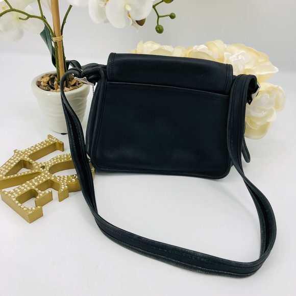 Vintage Coach Fold Over Bag Crossbody Shoulder Bag - Picture 3 of 8